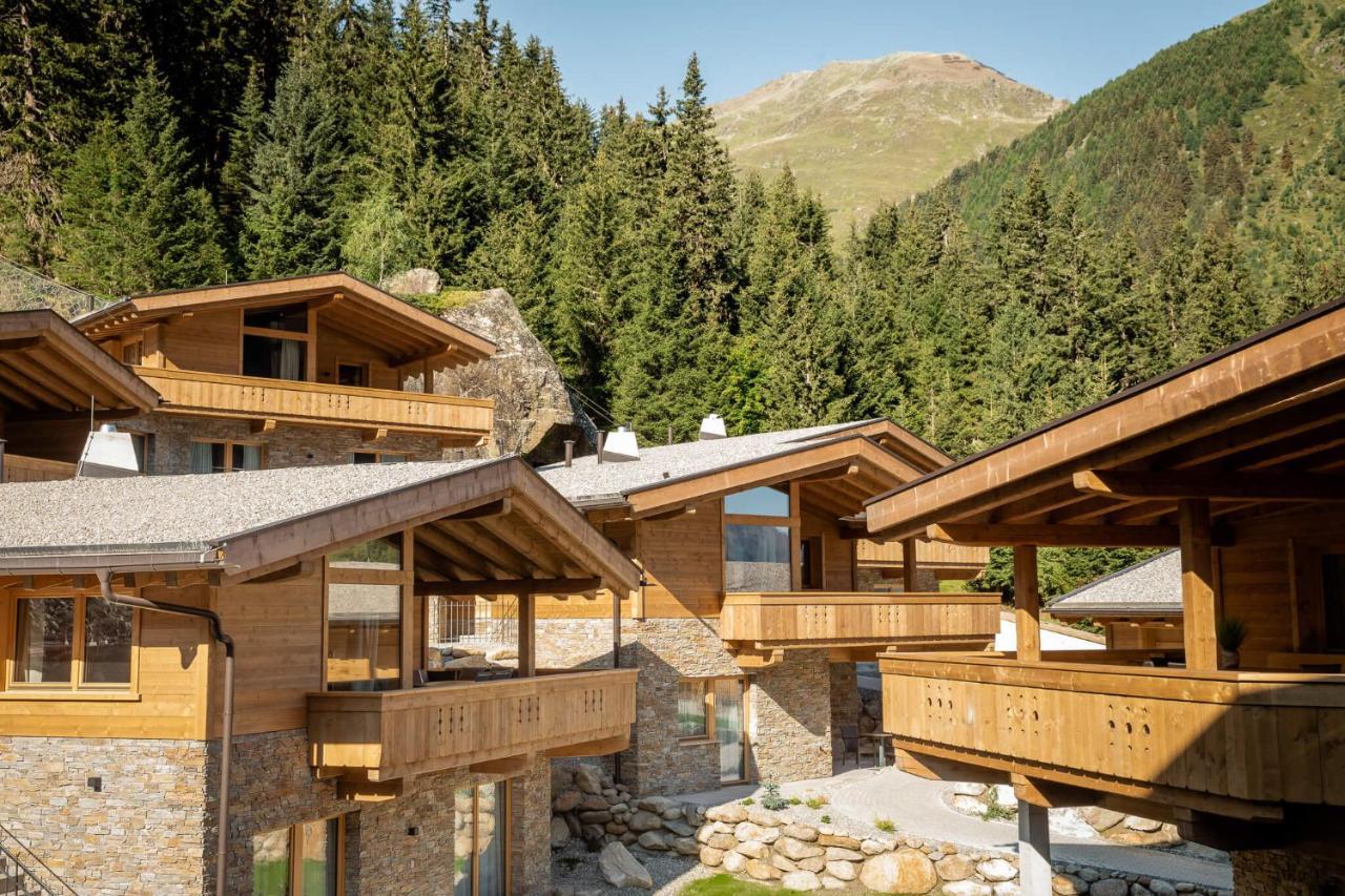Das Chaletdorf - Pitztal Sankt Leonhard im Pitztal Eksteriør bilde