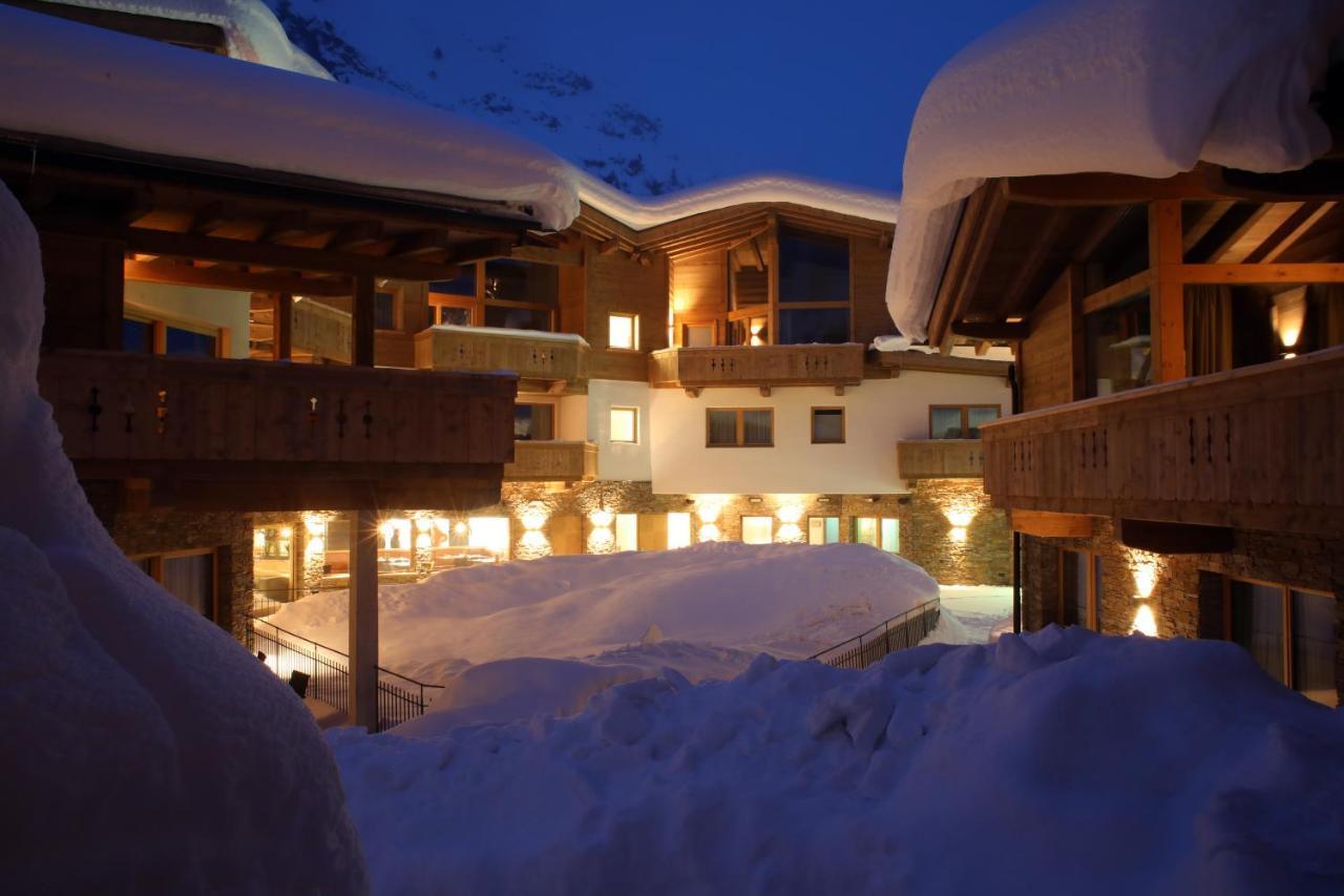 Das Chaletdorf - Pitztal Sankt Leonhard im Pitztal Eksteriør bilde