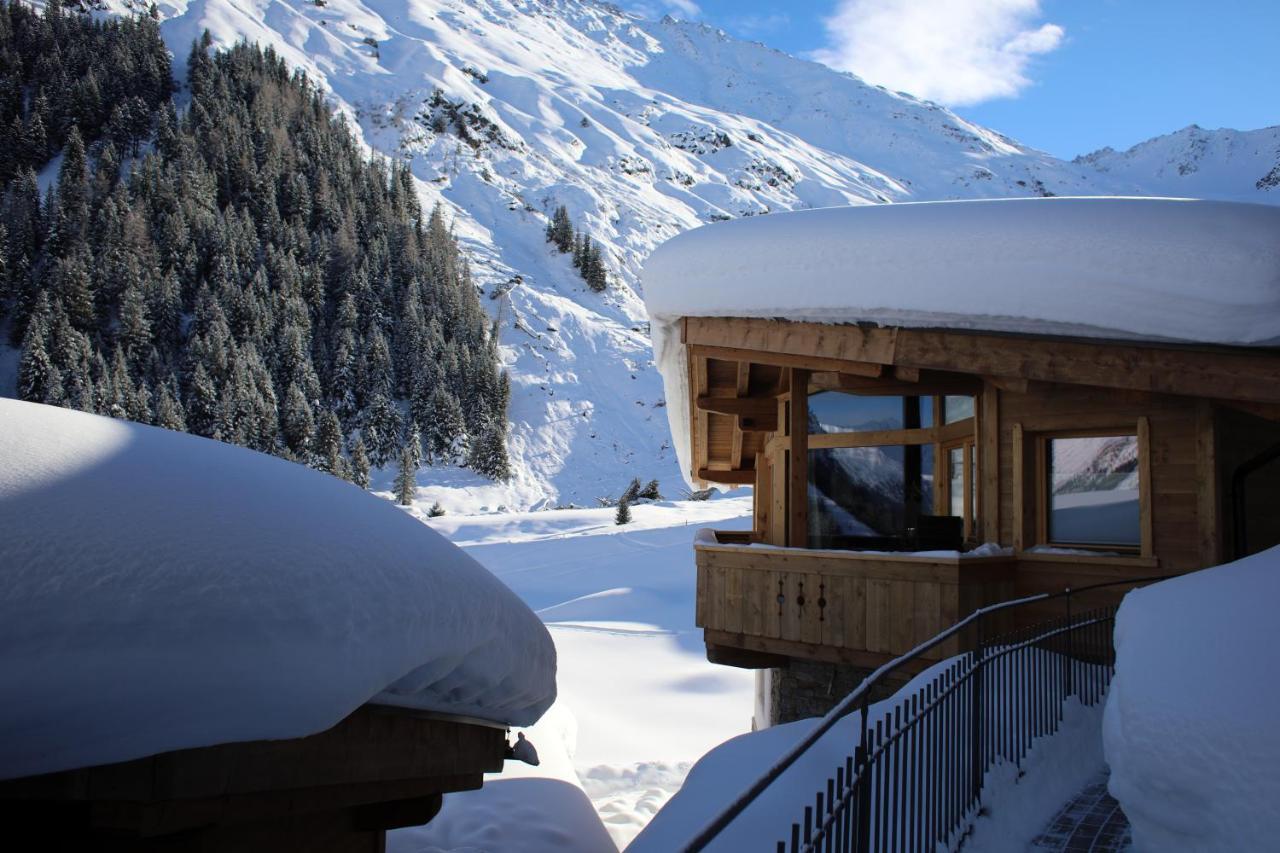 Das Chaletdorf - Pitztal Sankt Leonhard im Pitztal Eksteriør bilde