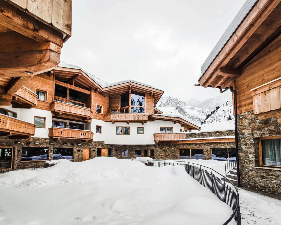 Das Chaletdorf - Pitztal Sankt Leonhard im Pitztal Eksteriør bilde