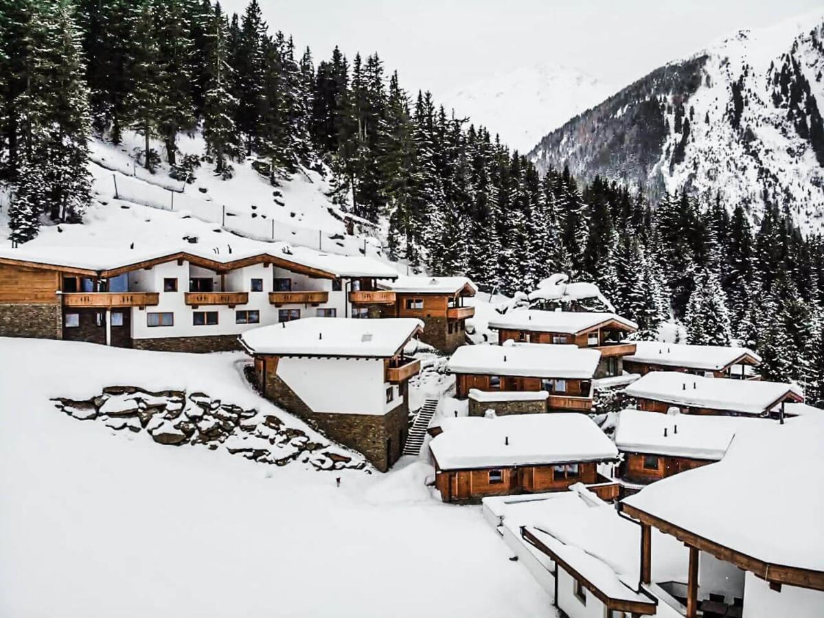 Das Chaletdorf - Pitztal Sankt Leonhard im Pitztal Eksteriør bilde