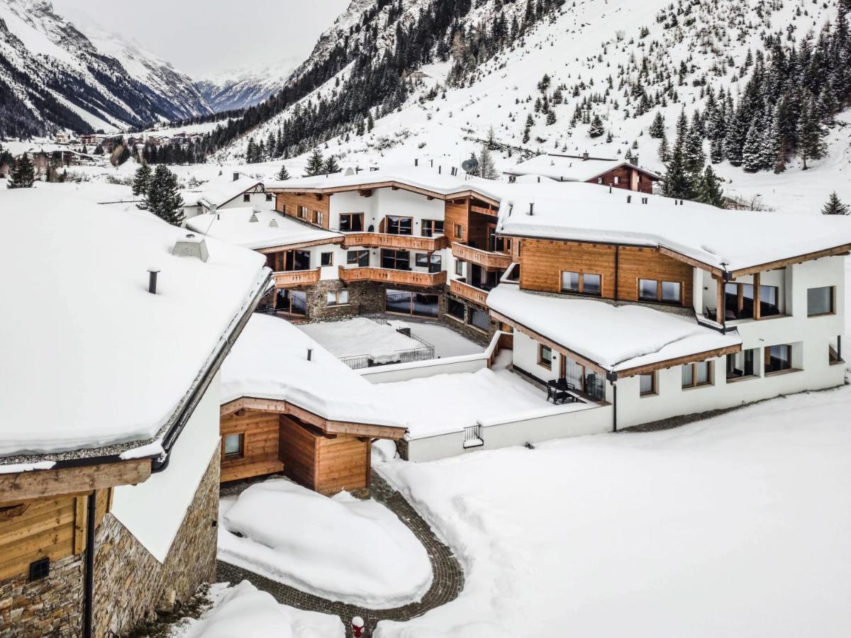 Das Chaletdorf - Pitztal Sankt Leonhard im Pitztal Eksteriør bilde